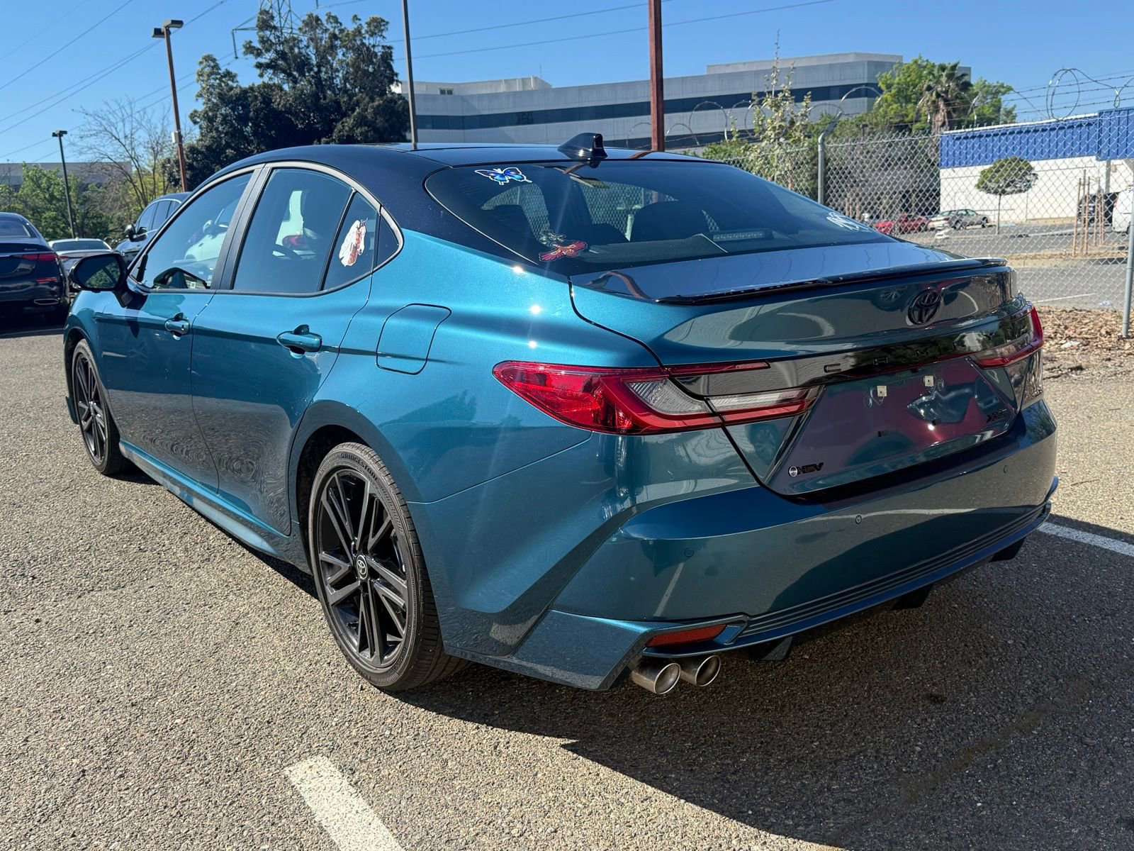 Used 2025 Toyota Camry XSE w/ Premium Plus Package image 3