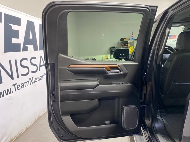 Used 2023 GMC Sierra 1500 Denali w/ Technology Package AWD/4WD image 16