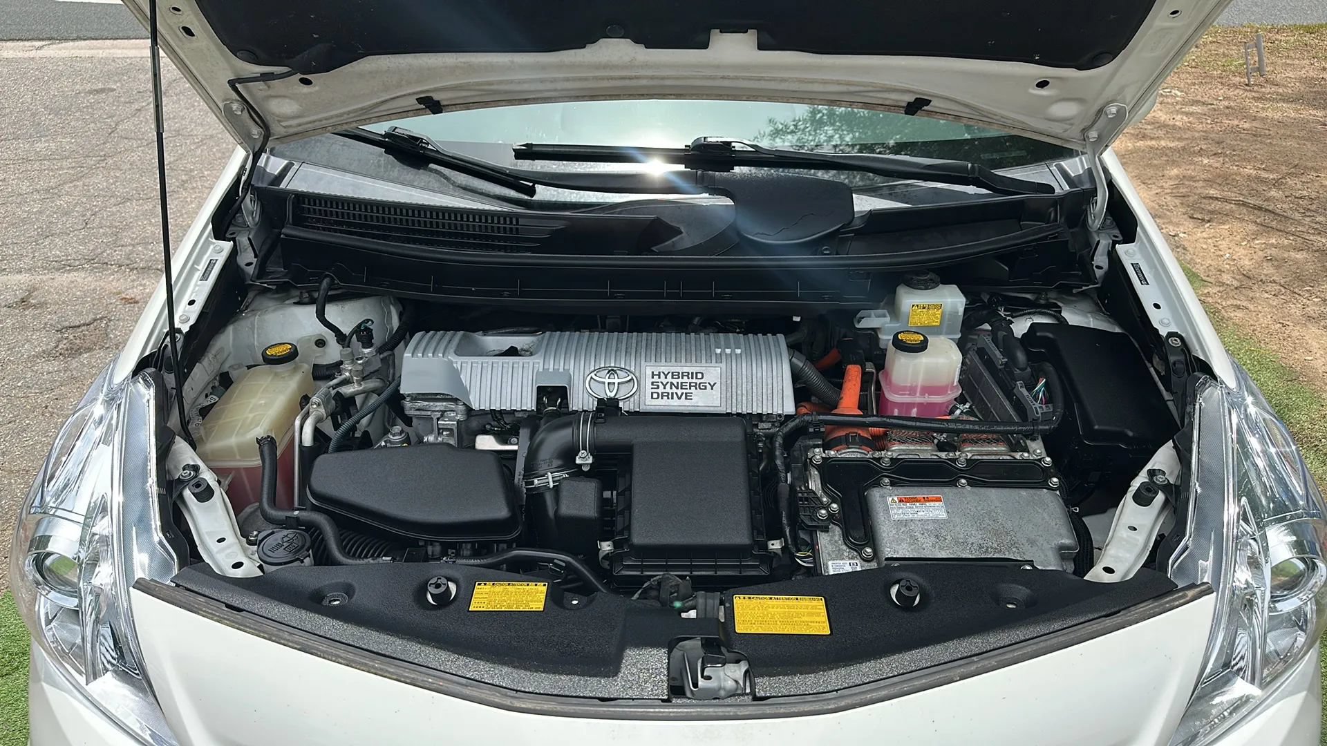 Used 2012 Toyota Prius V Two FWD image 9