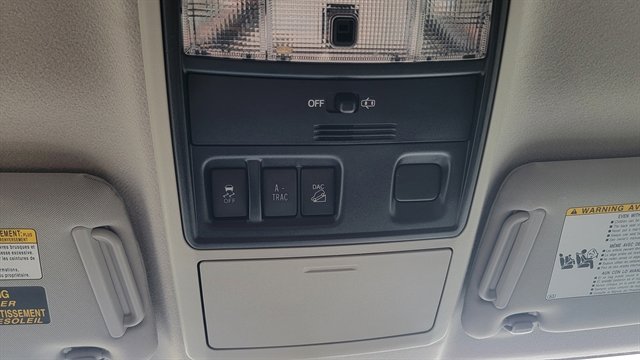 Used 2018 Toyota 4Runner SR5 image 37