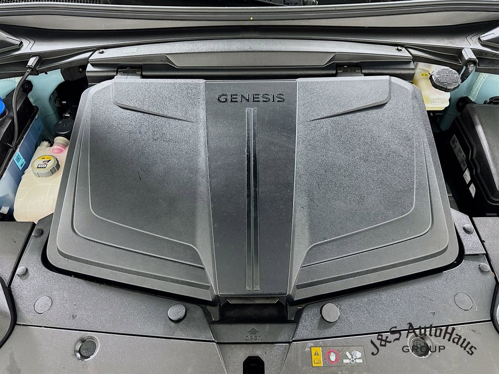 Used 2023 Genesis GV60 Performance image 38