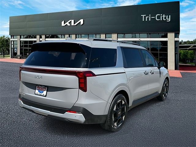New 2025 Kia Carnival EX image 4