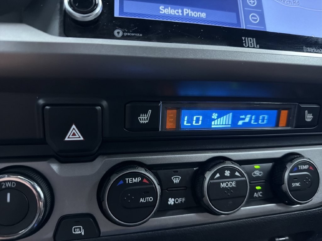 Certified 2022 Toyota Tacoma Limited AWD/4WD image 24
