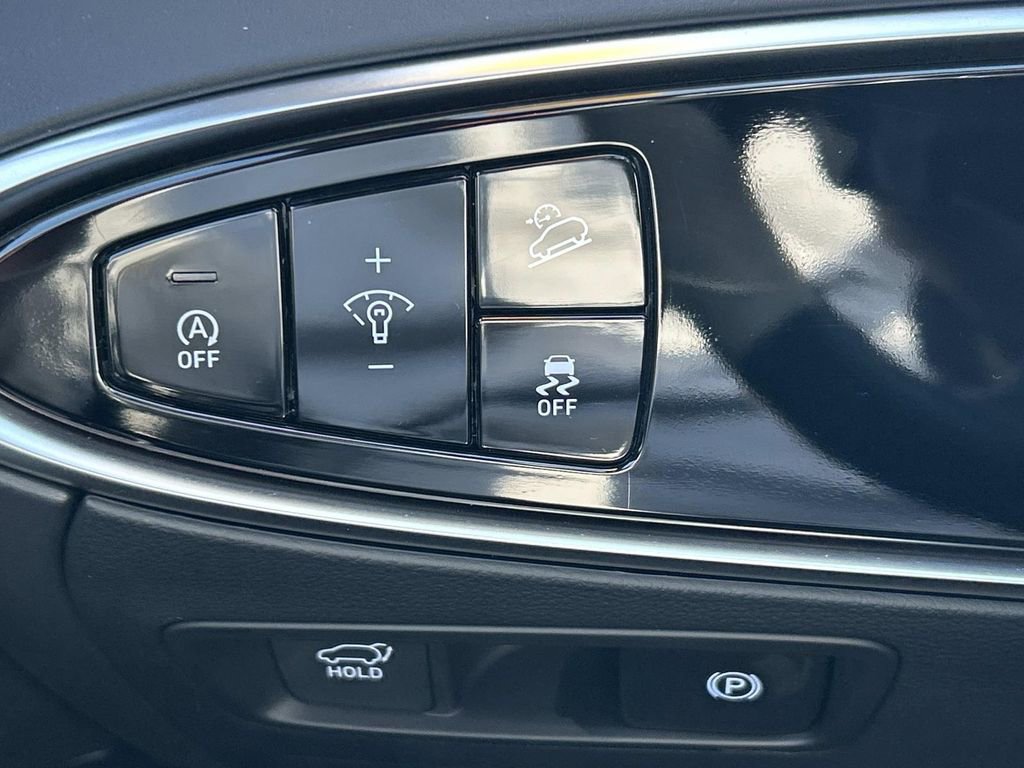 Used 2025 Genesis GV70 3.5T Sport w/ Sport Advanced Package image 31