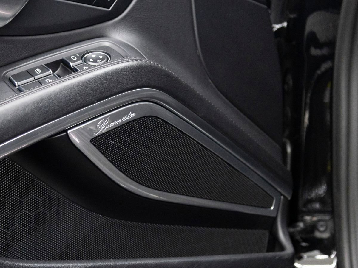 Certified 2019 Porsche 911 Turbo image 30