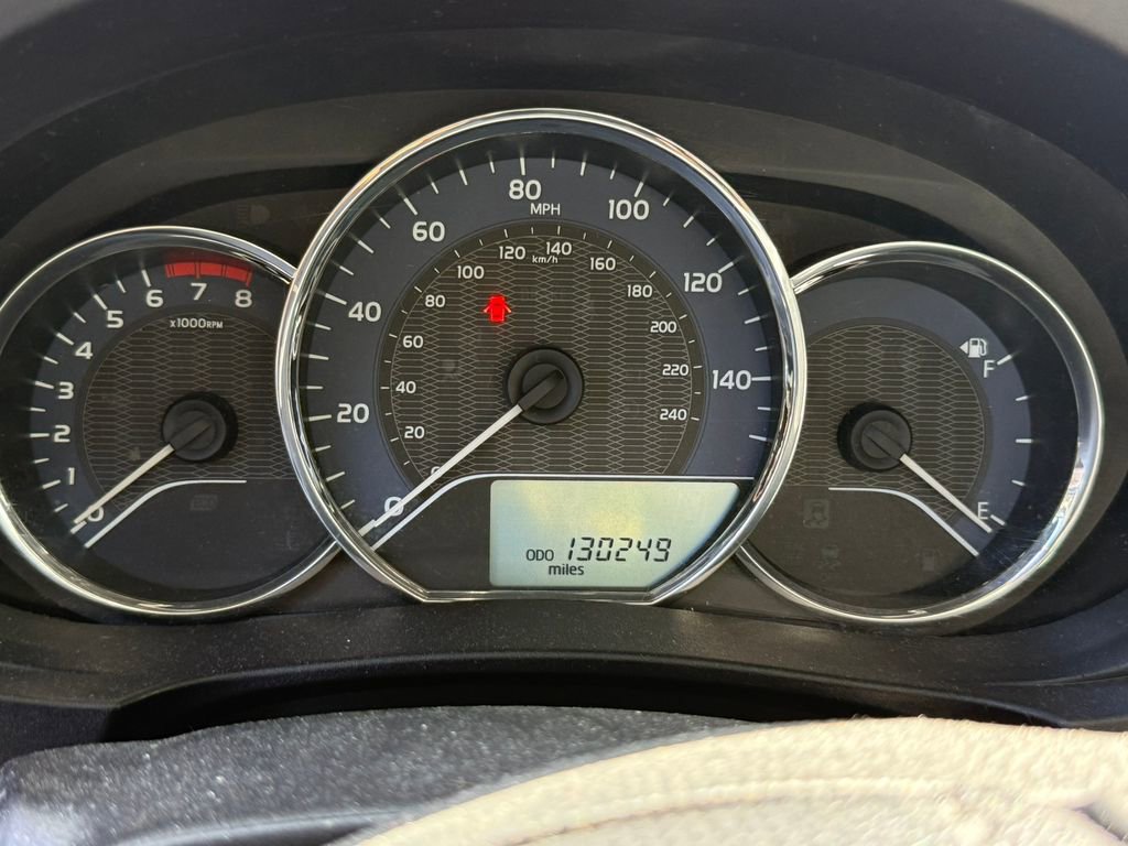 Used 2015 Toyota Corolla LE FWD image 20