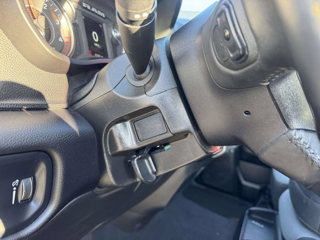 Used 2024 RAM 3500 Big Horn AWD/4WD image 19