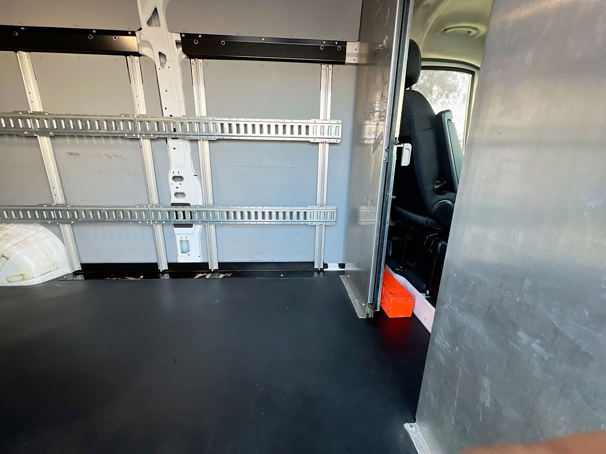 Used 2022 RAM ProMaster 2500 w/ Convenience Group image 28