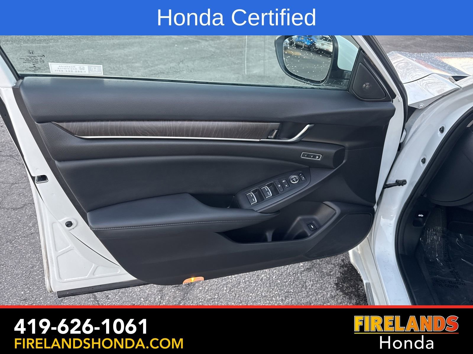 Used 2022 Honda Accord Touring image 11