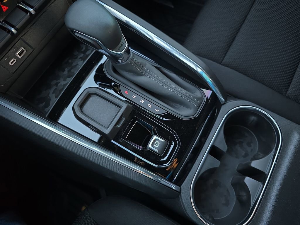 New 2026 GMC Canyon Elevation w/ Convenience Package RWD image 23