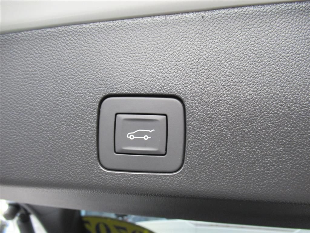 Used 2026 Buick Encore GX Sport Touring w/ Advanced Technology Package FWD image 33