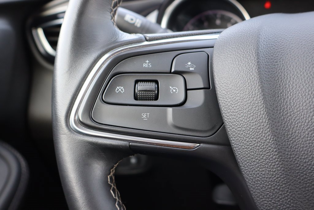 Used 2021 Buick Encore GX Select image 7