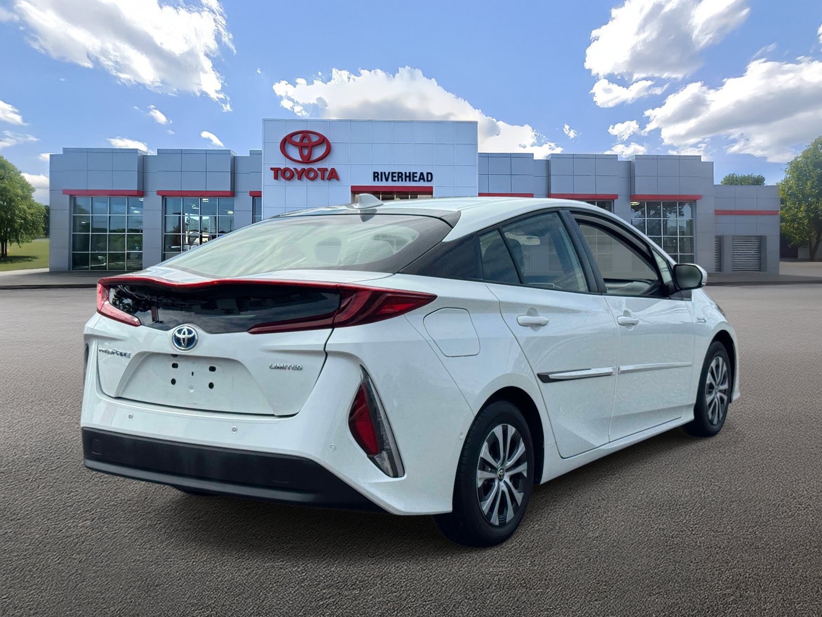 Certified 2021 Toyota Prius Prime Limited FWD image 7