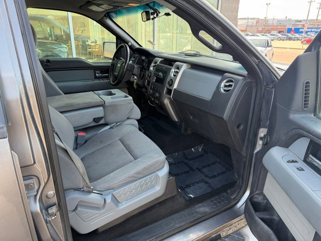 Used 2012 Ford F150 XLT w/ XLT Chrome Pkg AWD/4WD image 5