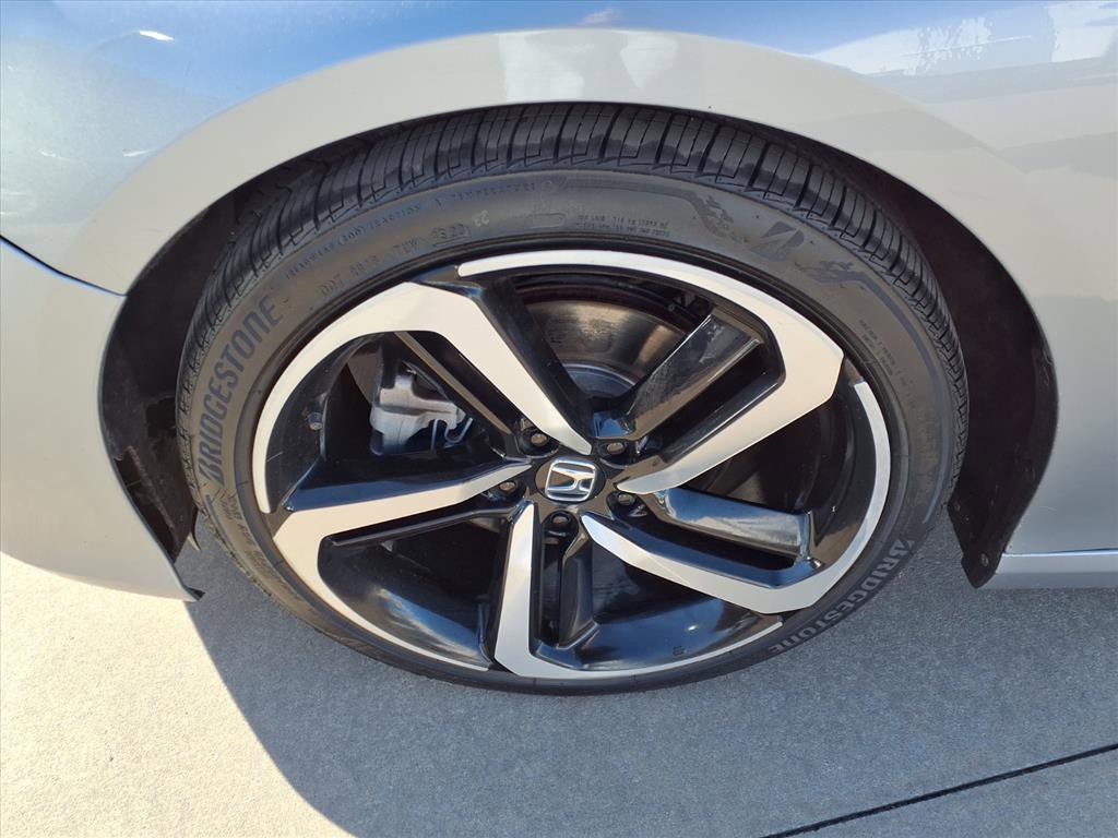 Used 2018 Honda Accord Sport image 22