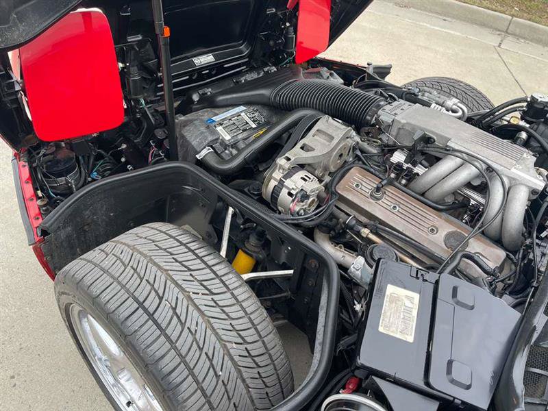 Used 1990 Chevrolet Corvette Convertible RWD image 96