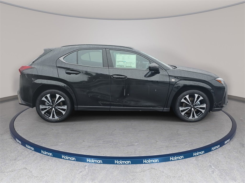 New 2026 Lexus UX 300h AWD image 4