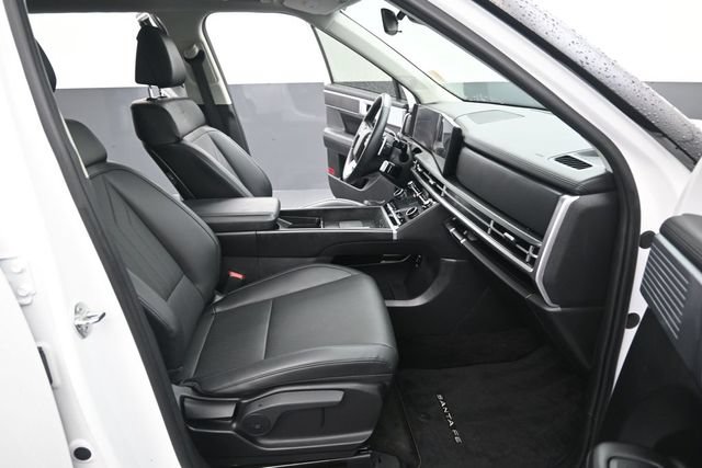 Used 2024 Hyundai Santa Fe XRT AWD/4WD image 16