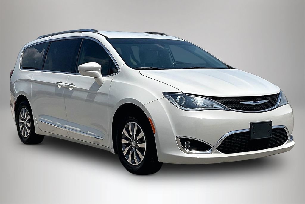 Certified 2019 Chrysler Pacifica Touring-L Plus