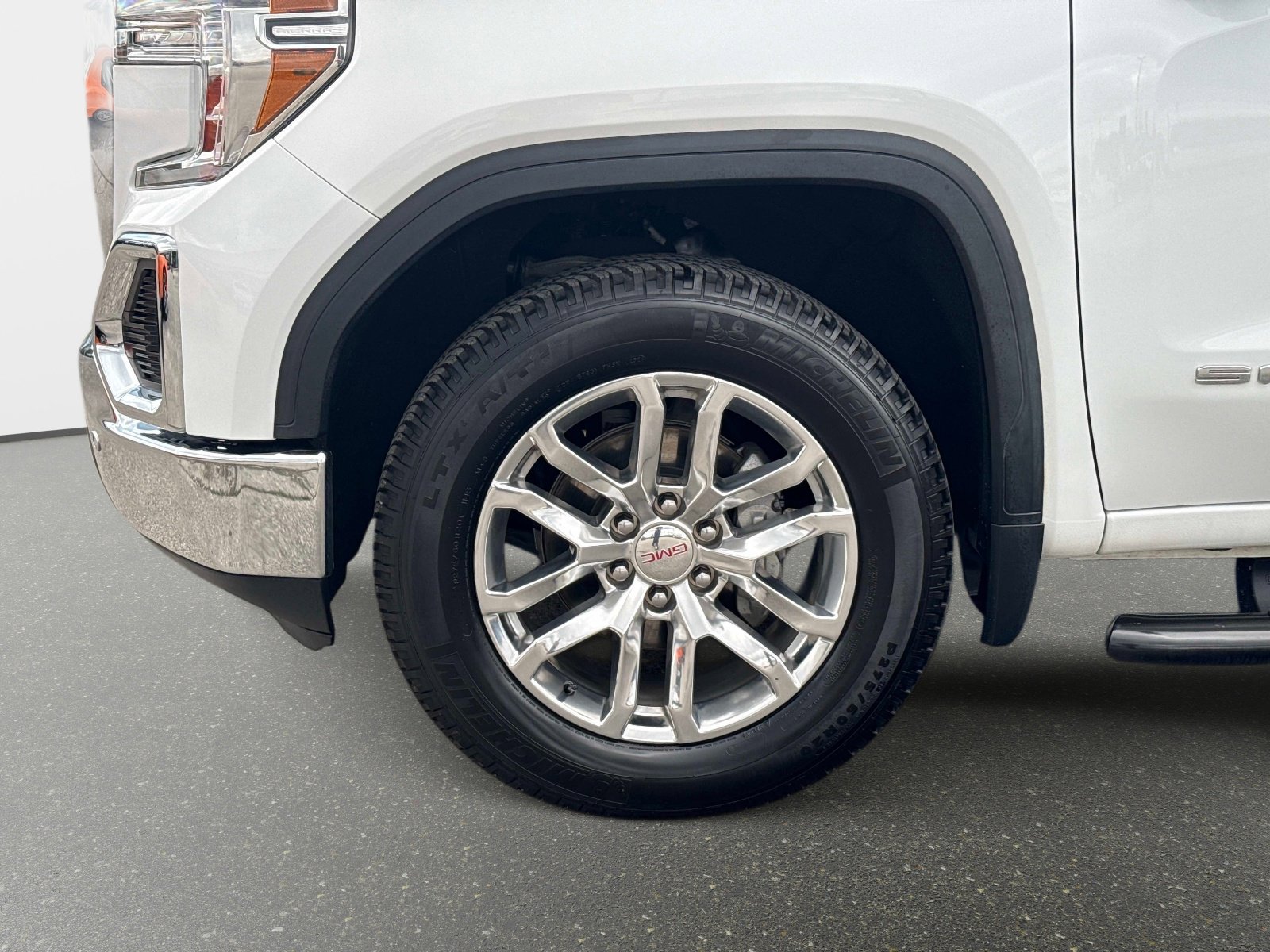 Used 2020 GMC Sierra 1500 SLT w/ SLT Premium Plus Package image 13