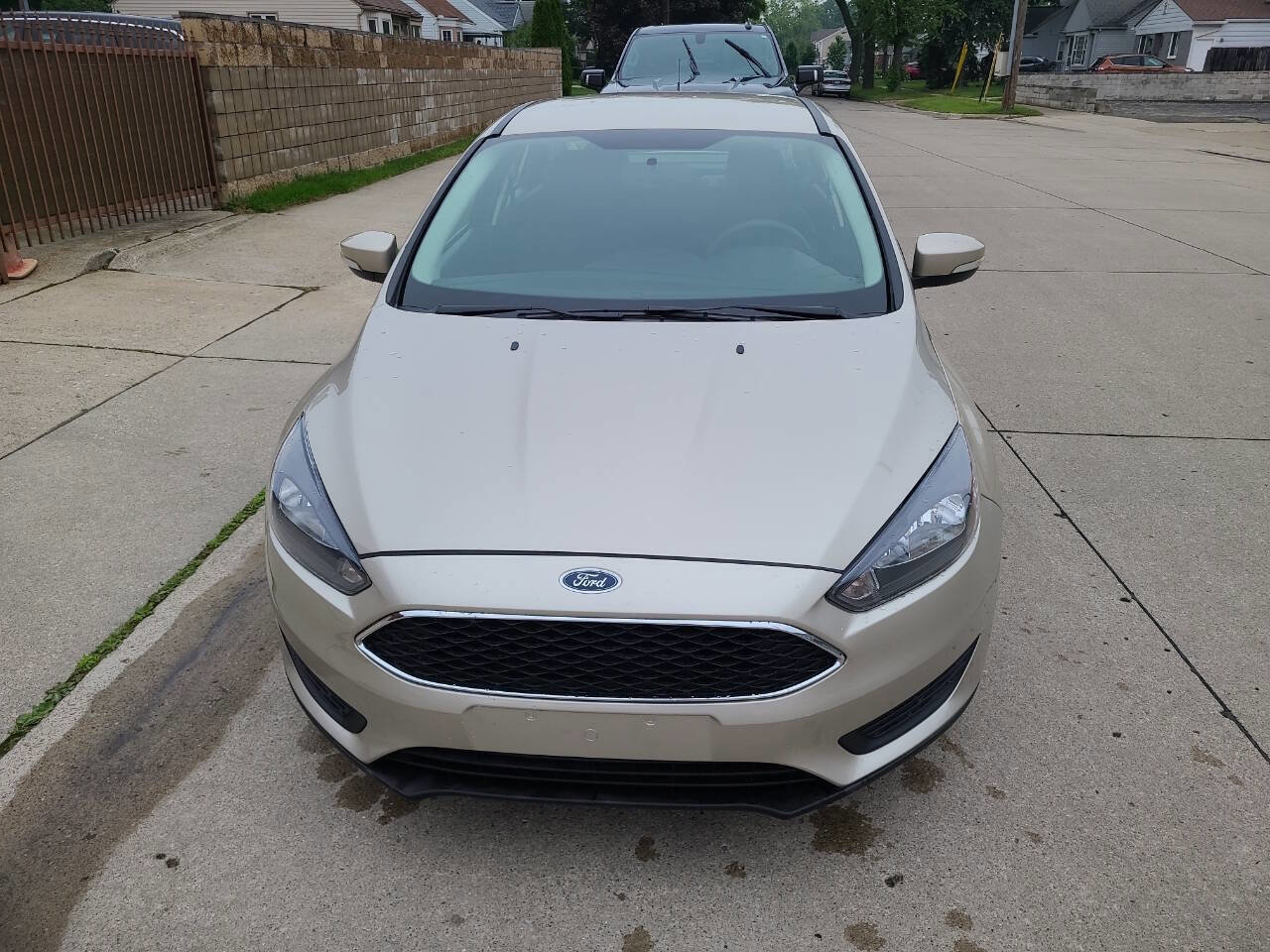 Used 2017 Ford Focus SE image 5