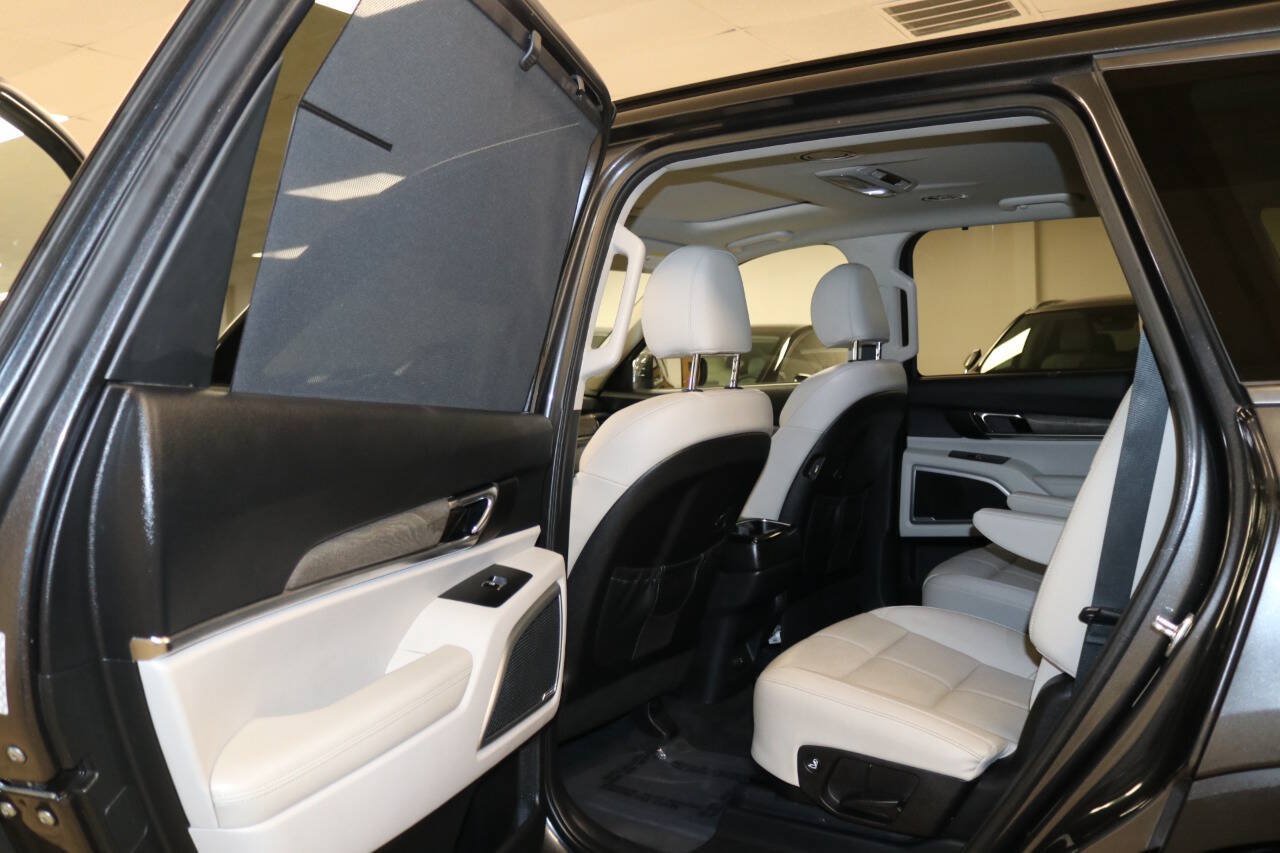 Used 2021 Kia Telluride EX w/ EX Premium Package AWD/4WD image 14