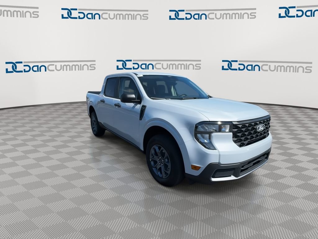 New 2026 Ford Maverick XLT w/ Equipment Group 301A AWD/4WD image 2