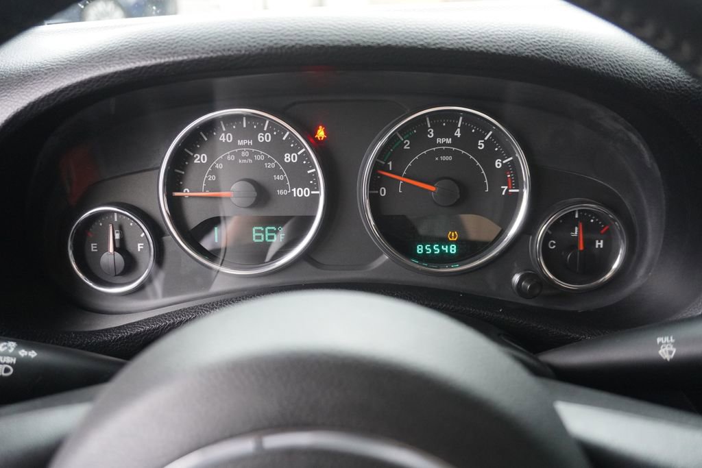 Used 2013 Jeep Wrangler Sport image 18