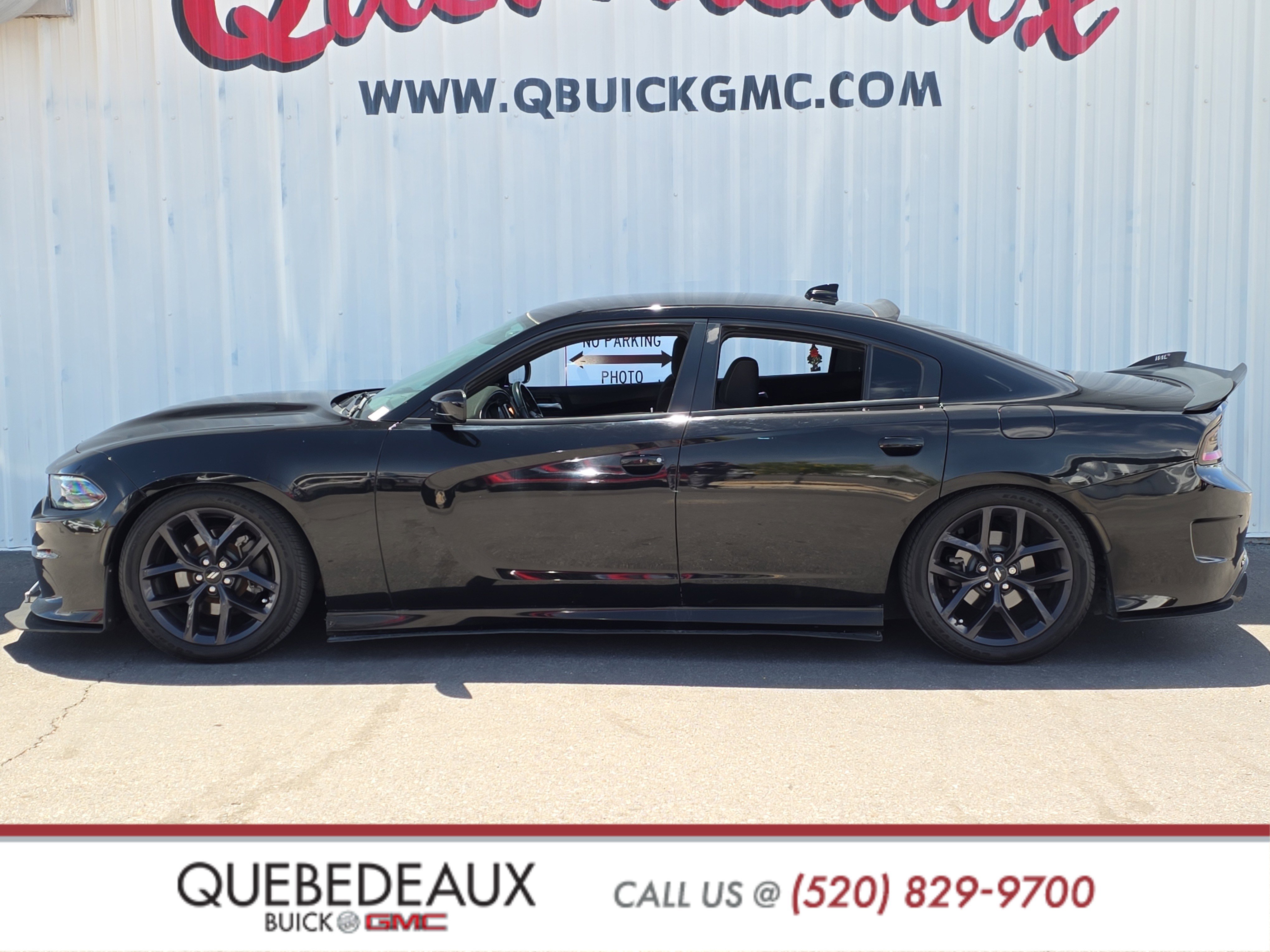 Used 2019 Dodge Charger GT w/ Blacktop Package RWD image 4