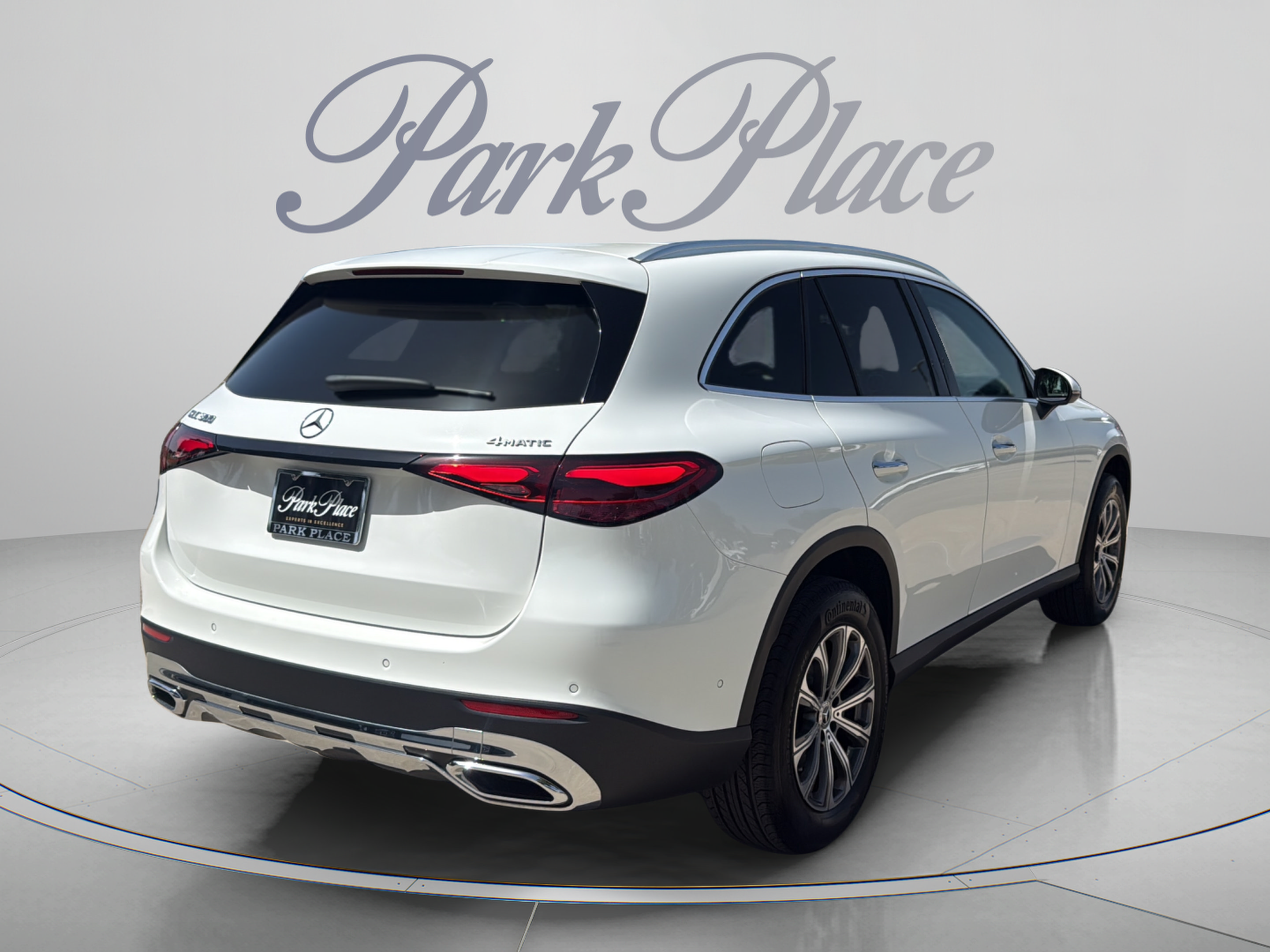 Certified 2025 Mercedes-Benz GLC 300 4MATIC image 5