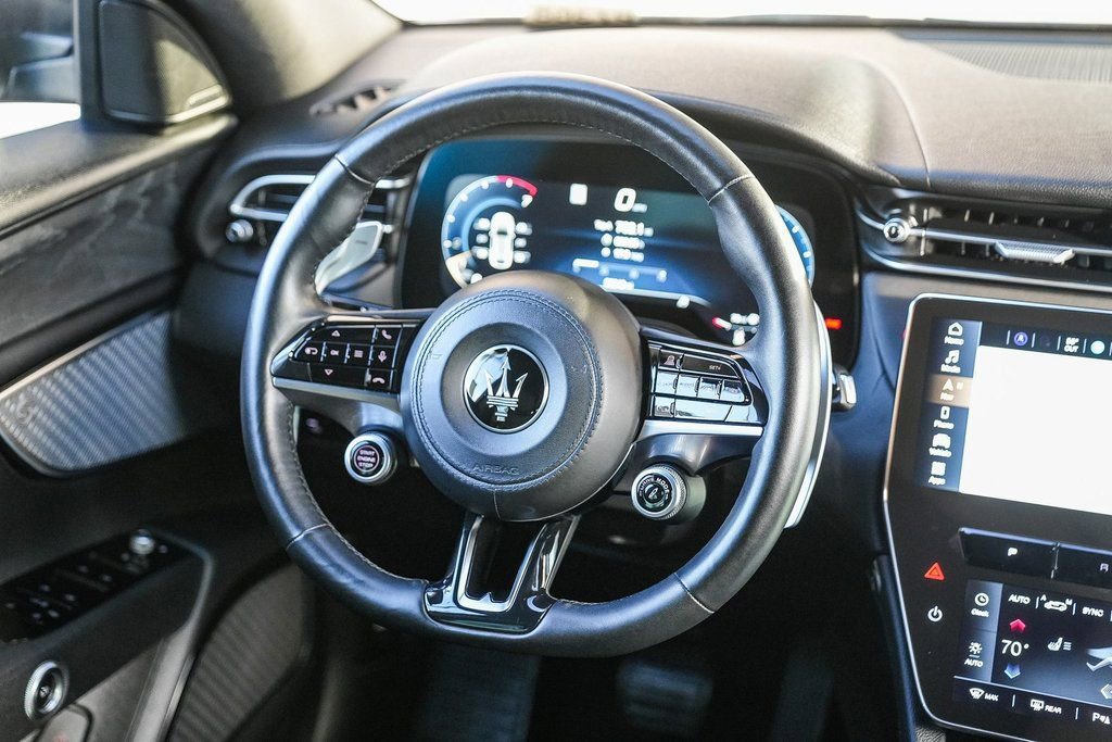 Used 2023 Maserati Grecale Modena image 14