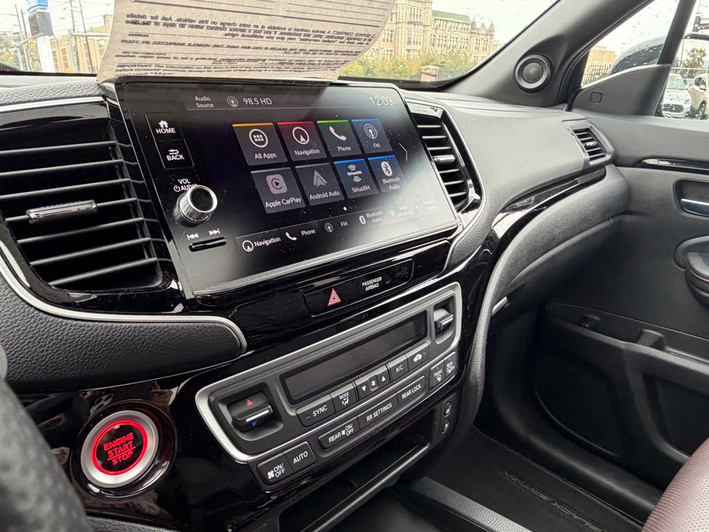 Certified 2025 Honda Ridgeline Black Edition image 10
