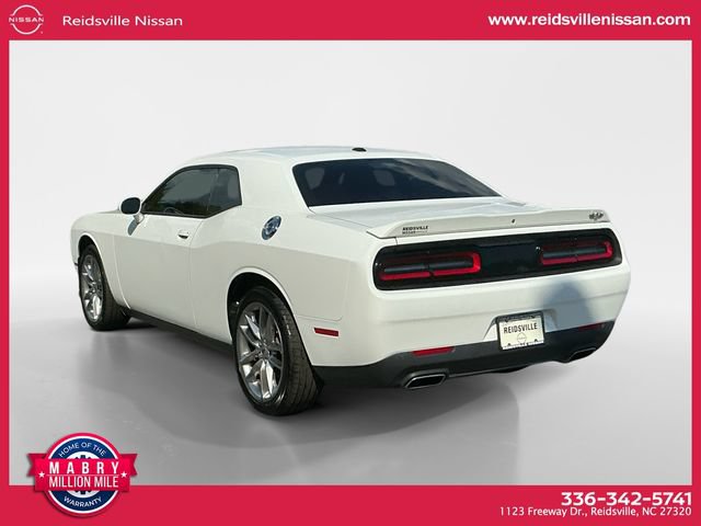 Used 2022 Dodge Challenger GT AWD/4WD image 4