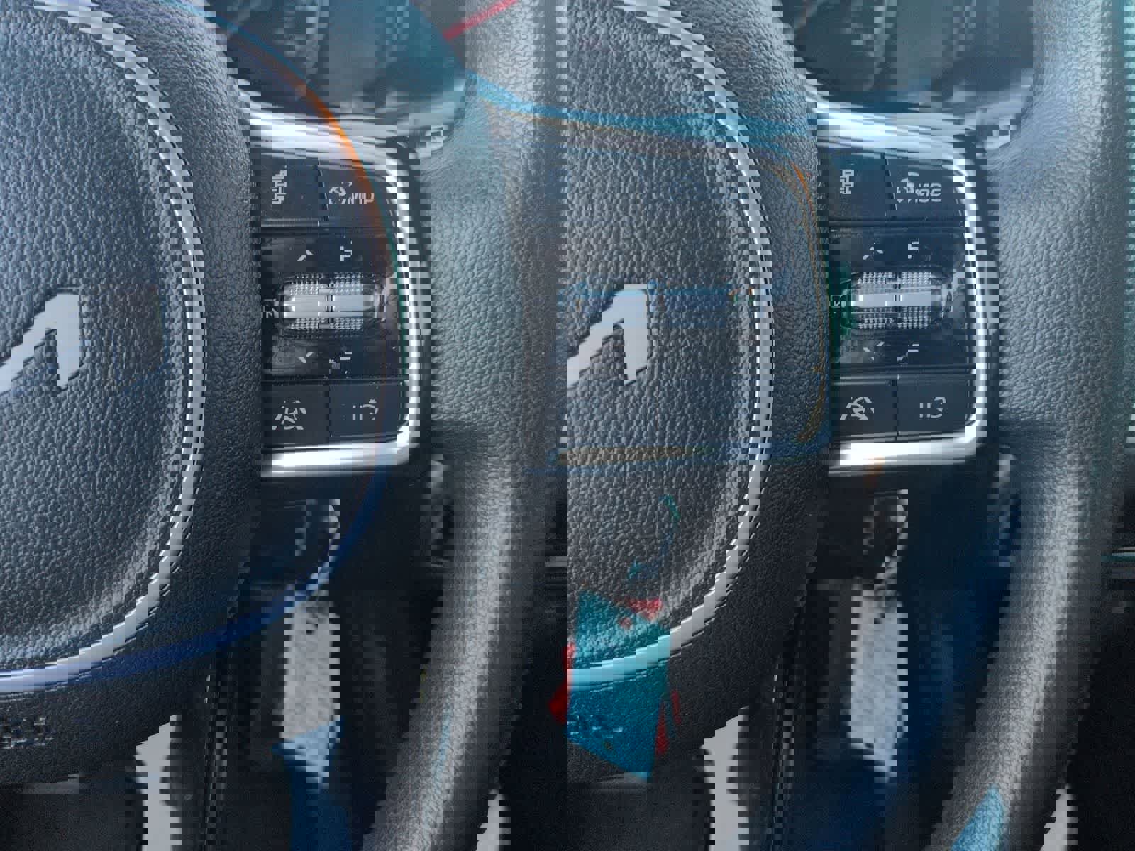 Used 2022 Kia Sorento LX image 23