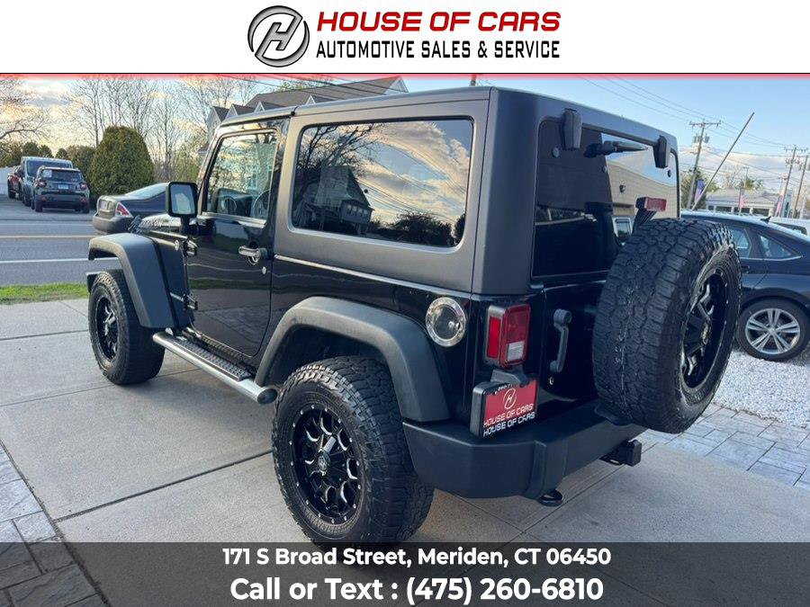 Used 2012 Jeep Wrangler Rubicon w/ Dual Top Group AWD/4WD image 7