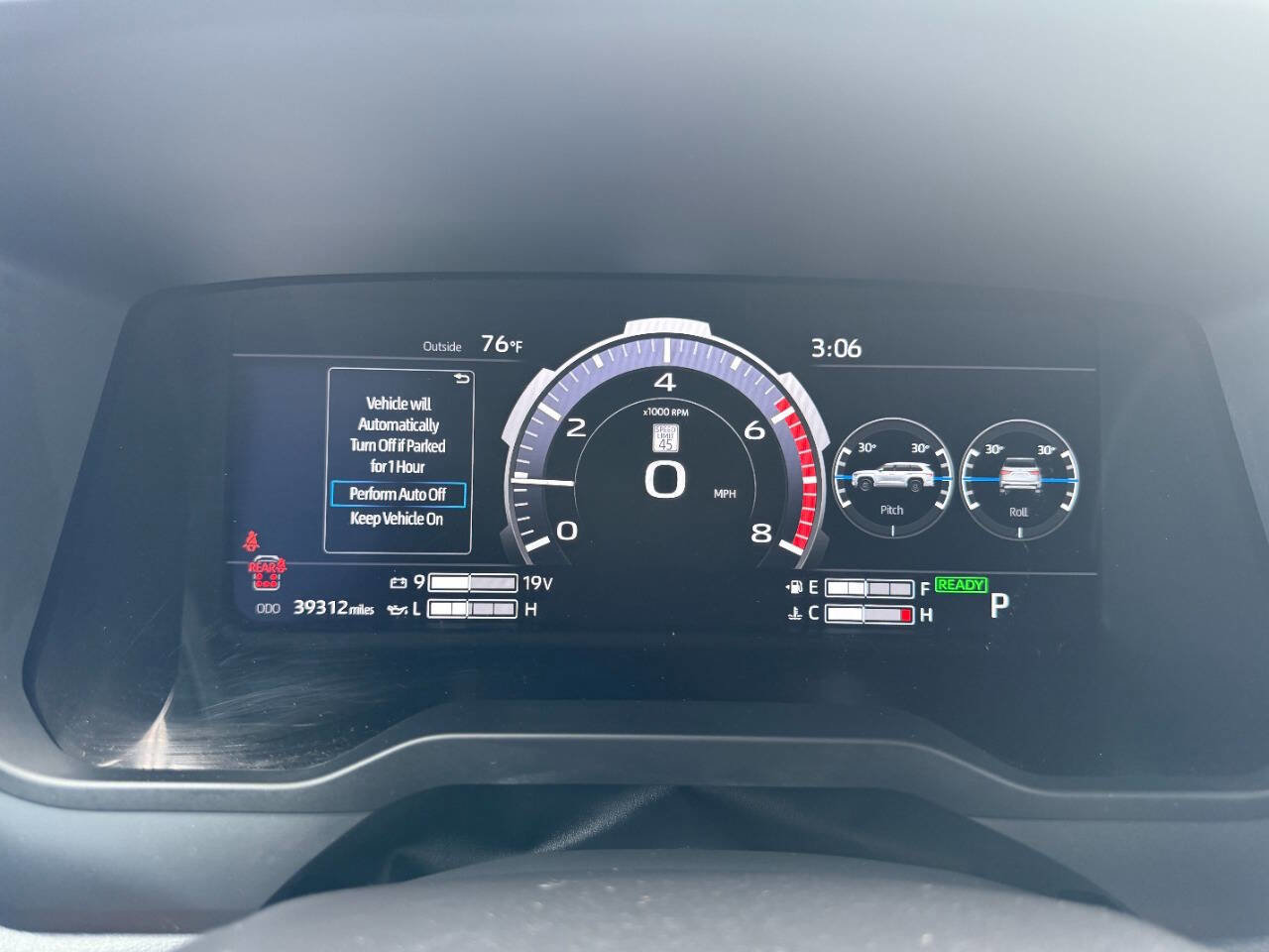 Used 2024 Toyota Sequoia Platinum AWD/4WD image 43