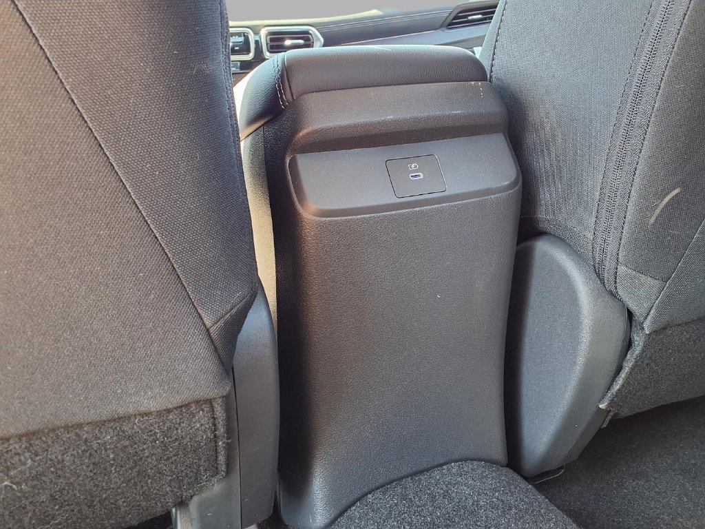 Used 2026 Nissan Sentra SV w/ SV Convenience Package FWD image 23
