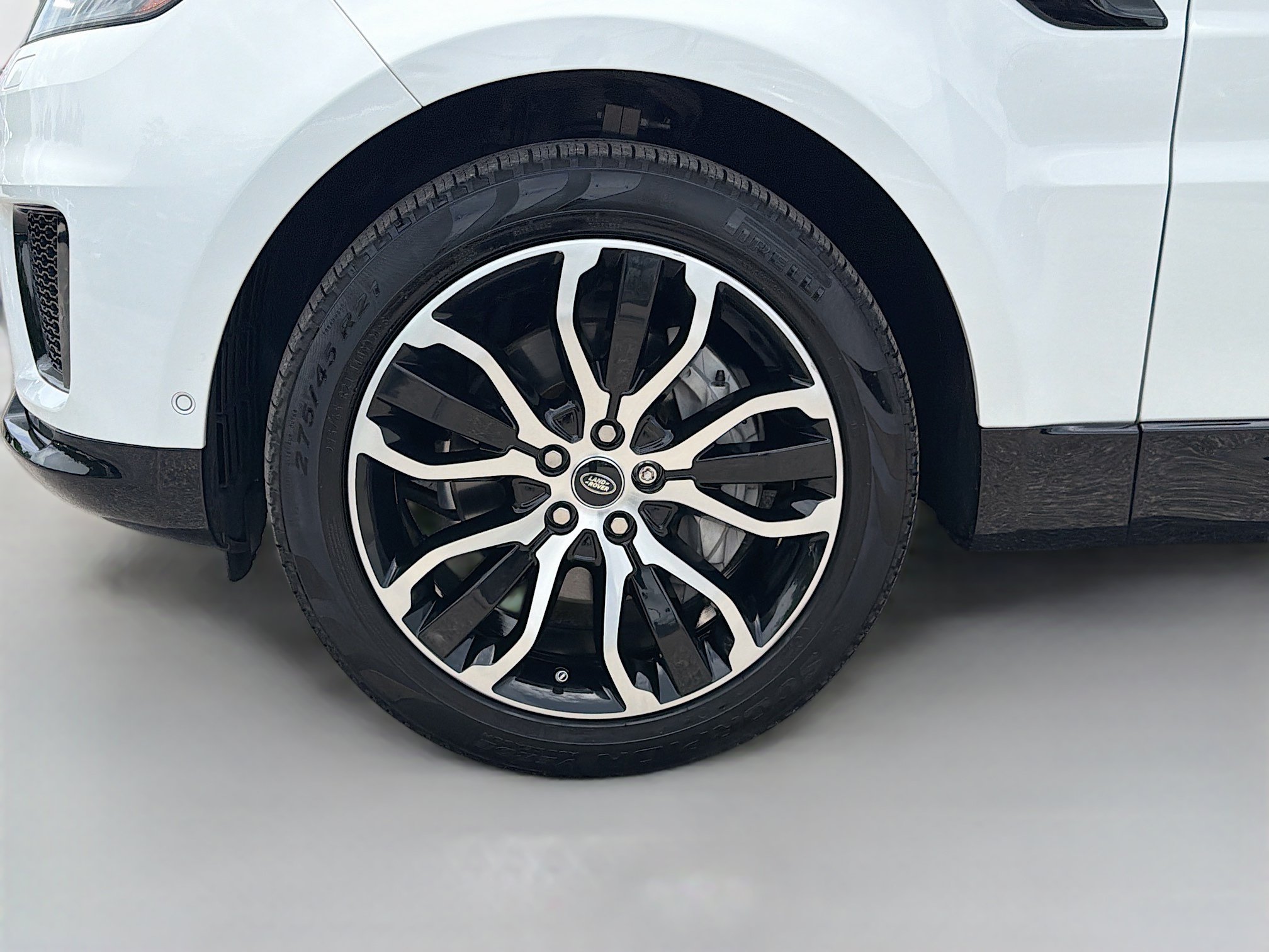 Used 2019 Land Rover Range Rover Sport HSE AWD/4WD image 41