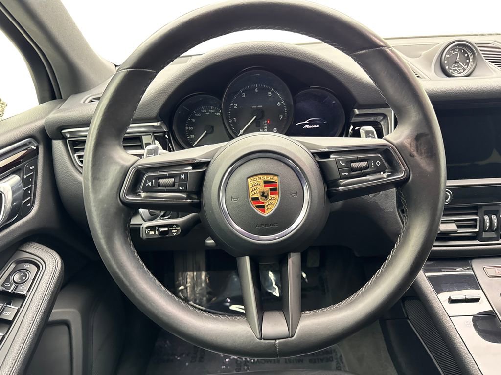 Used 2023 Porsche Macan image 55