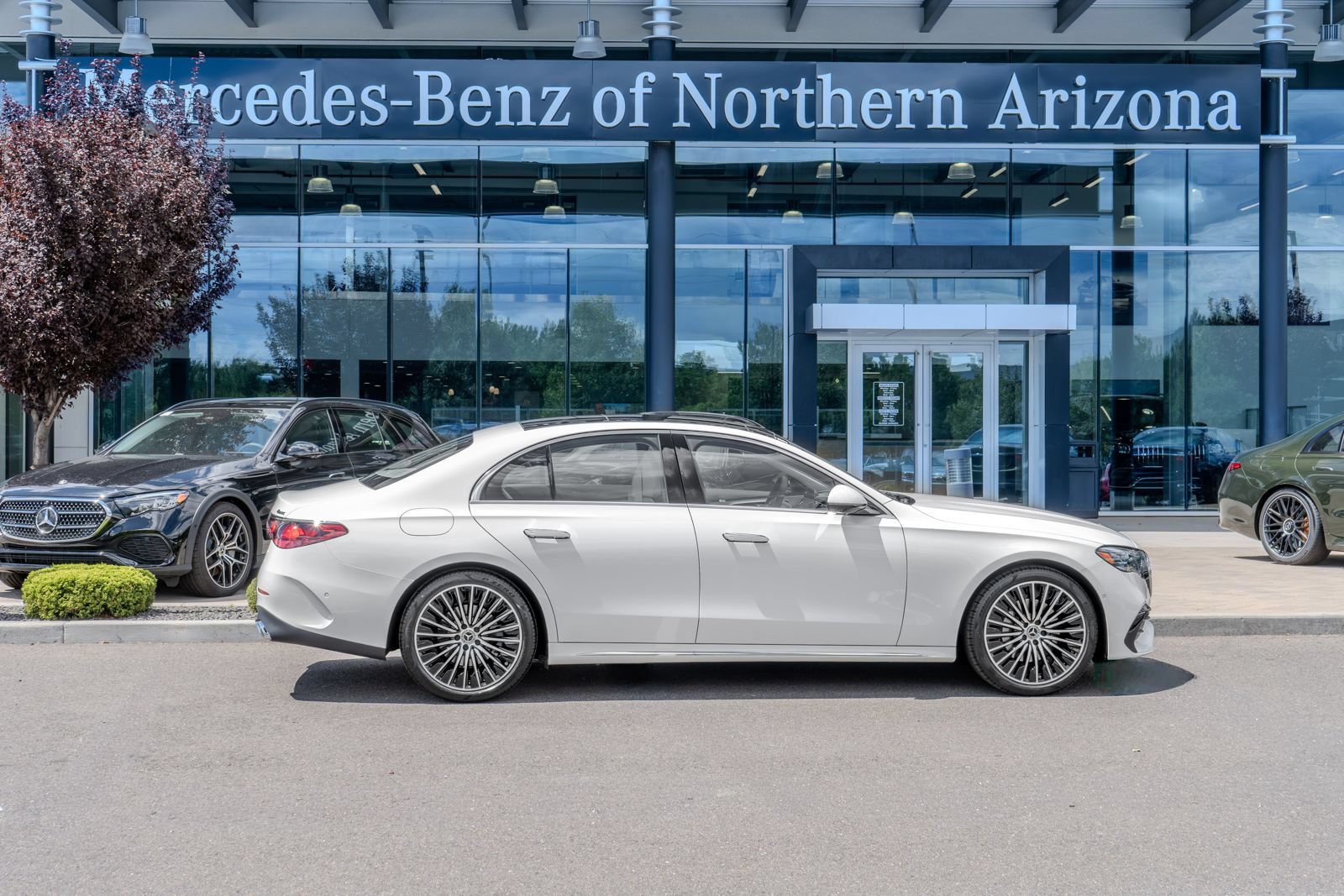 Used 2026 Mercedes-Benz E 350 4MATIC Sedan image 1