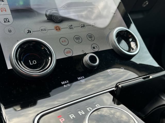 Used 2019 Land Rover Range Rover Velar R-Dynamic SE AWD/4WD image 51