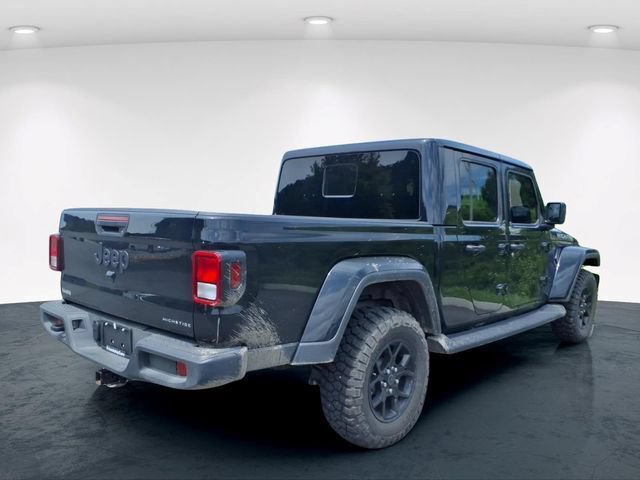Used 2025 Jeep Gladiator Sport AWD/4WD image 13