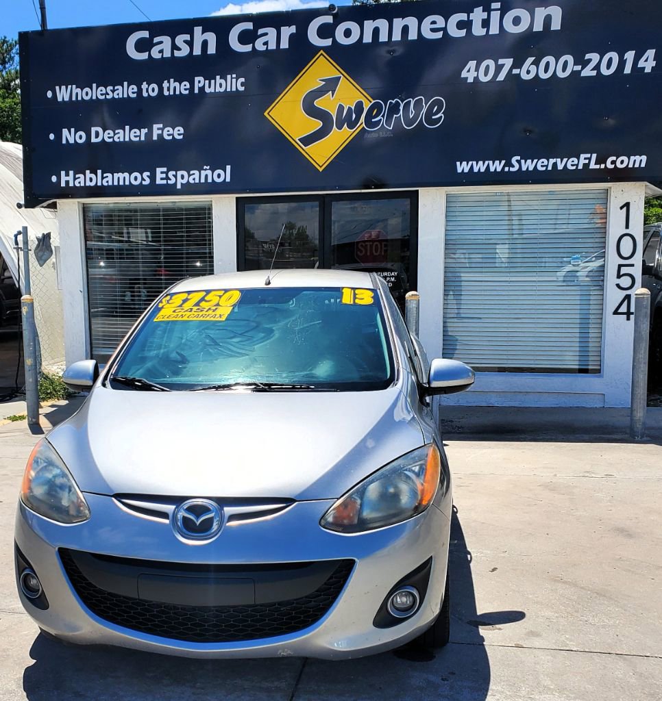 Used 2013 MAZDA MAZDA2 Touring FWD image 2
