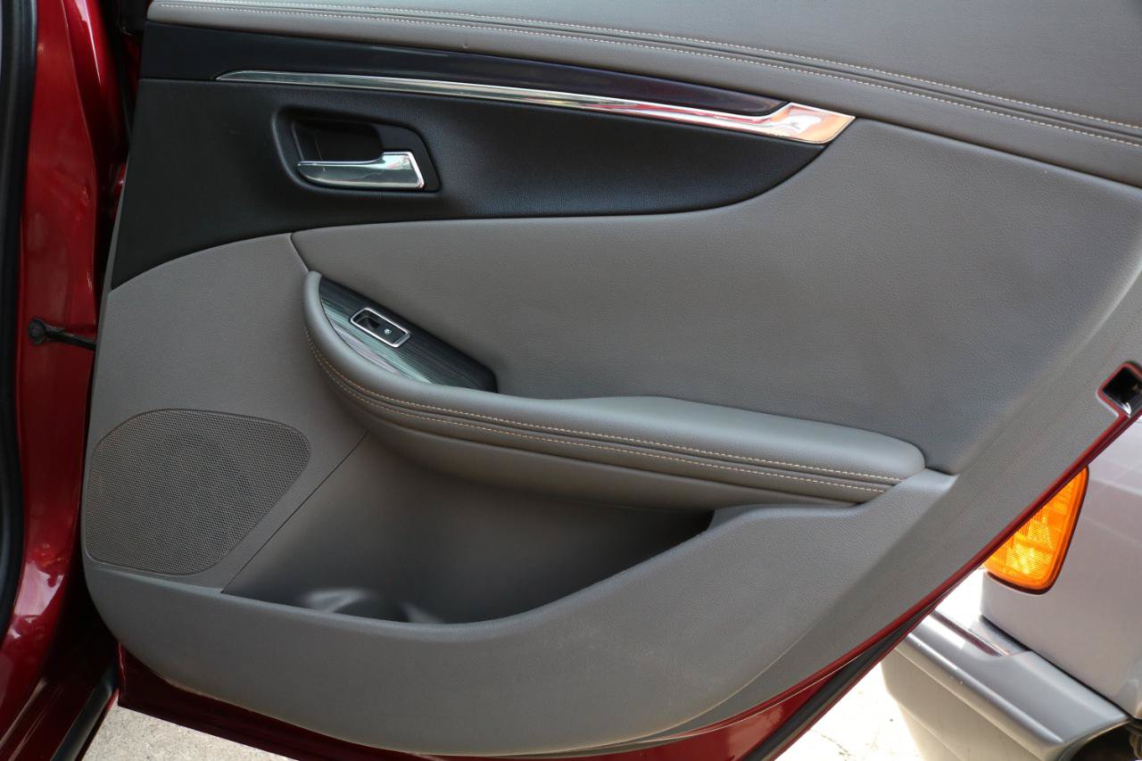 Used 2017 Chevrolet Impala Premier w/ Enhanced Convenience Package FWD image 41