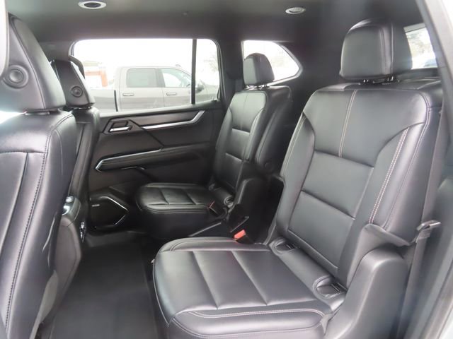 Used 2024 GMC Acadia Elevation w/ Black Edition image 22