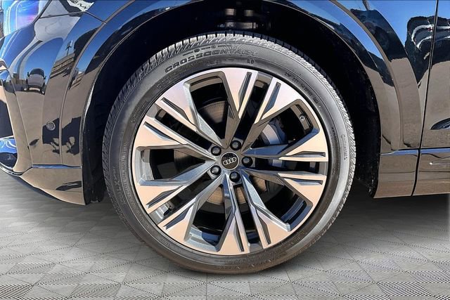 New 2026 Audi Q8 Prestige w/ Prestige Package image 12