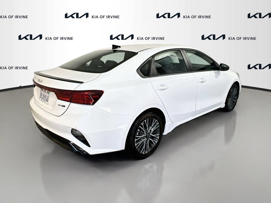 Certified 2024 Kia Forte GT-Line FWD image 9