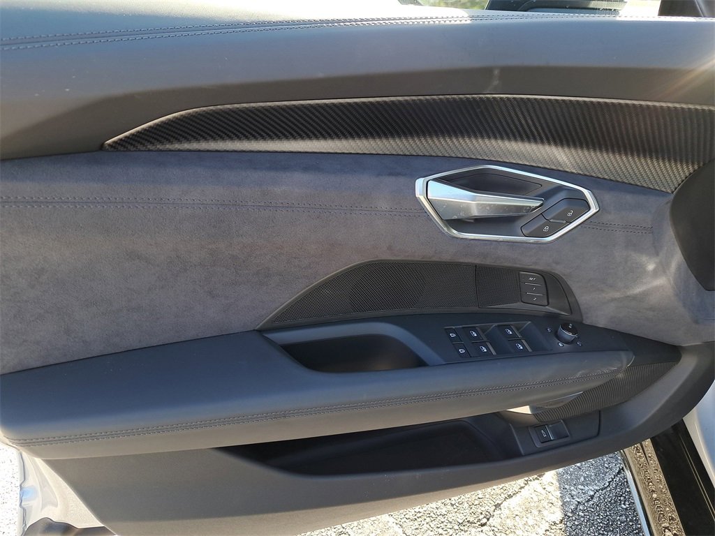 New 2026 Audi S e-tron GT Prestige image 19