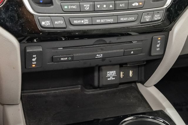 Used 2016 Honda Pilot Touring image 23