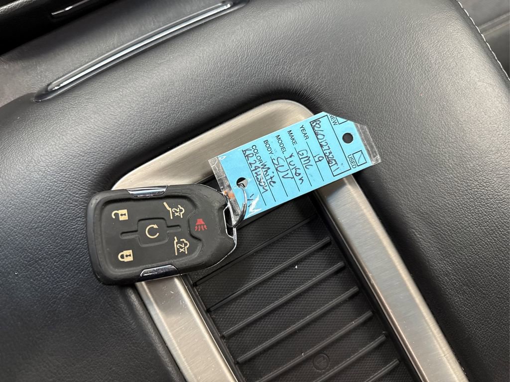 Used 2019 GMC Yukon Denali w/ Denali Ultimate Package image 41